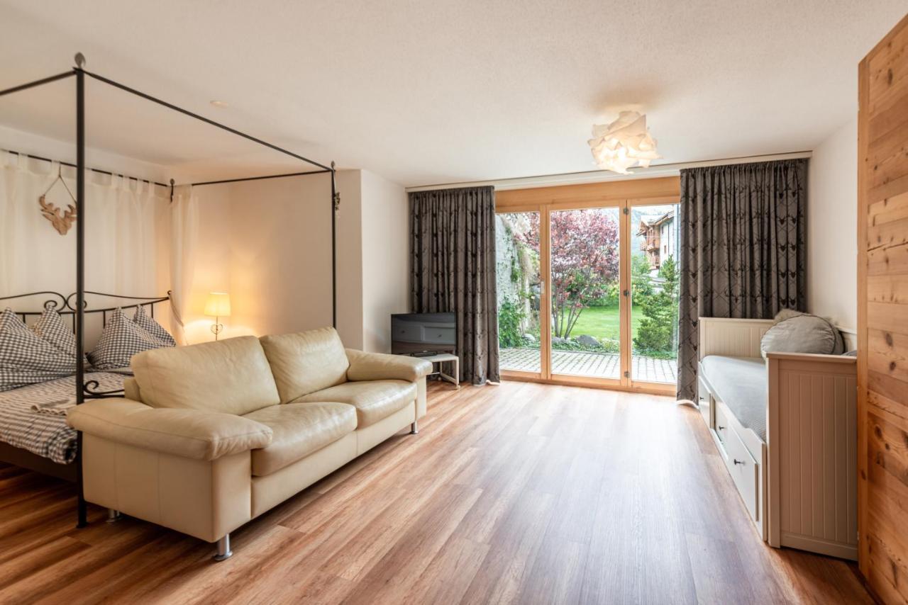 Haus Alpine Lägenhet Zermatt Exteriör bild