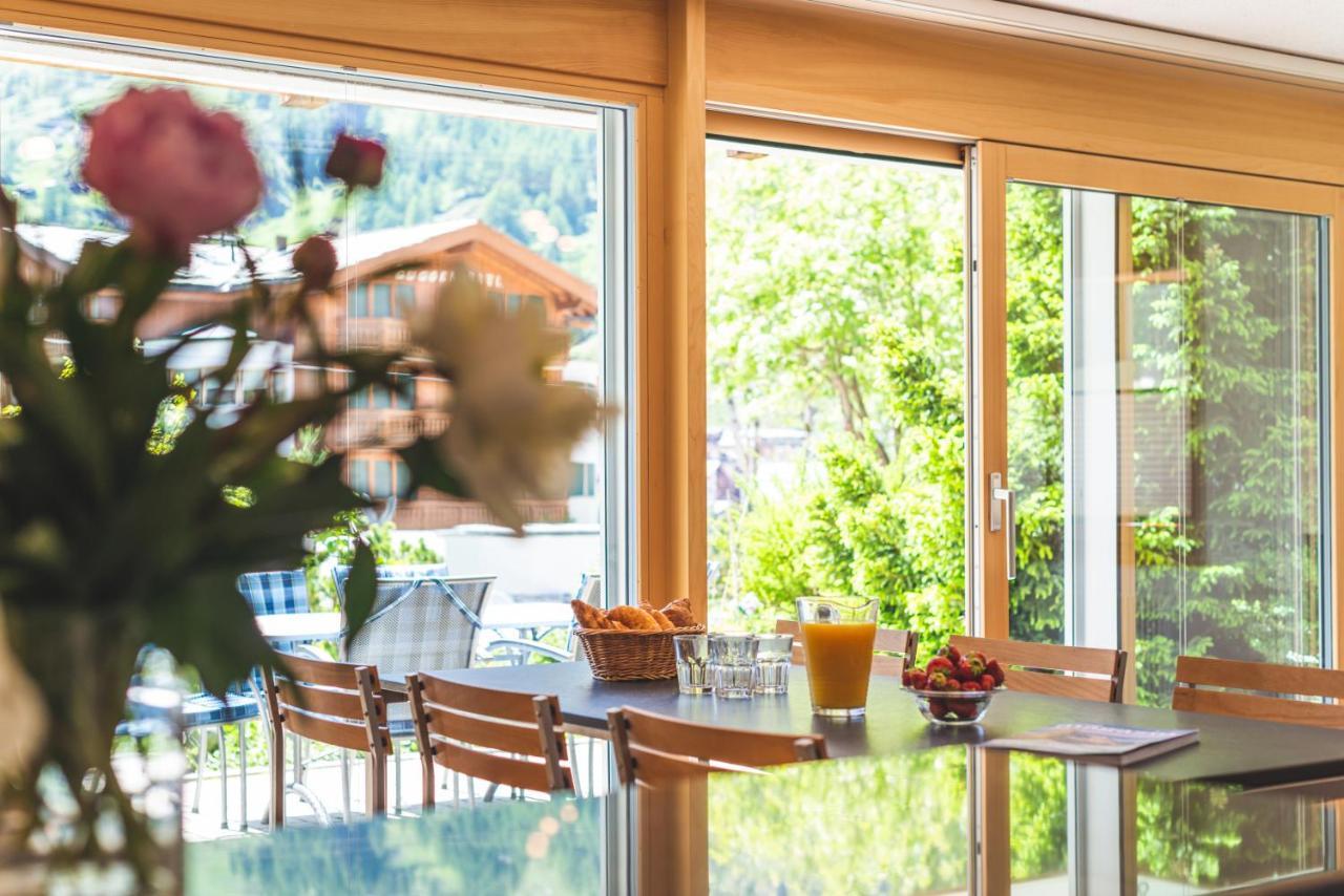 Haus Alpine Lägenhet Zermatt Exteriör bild
